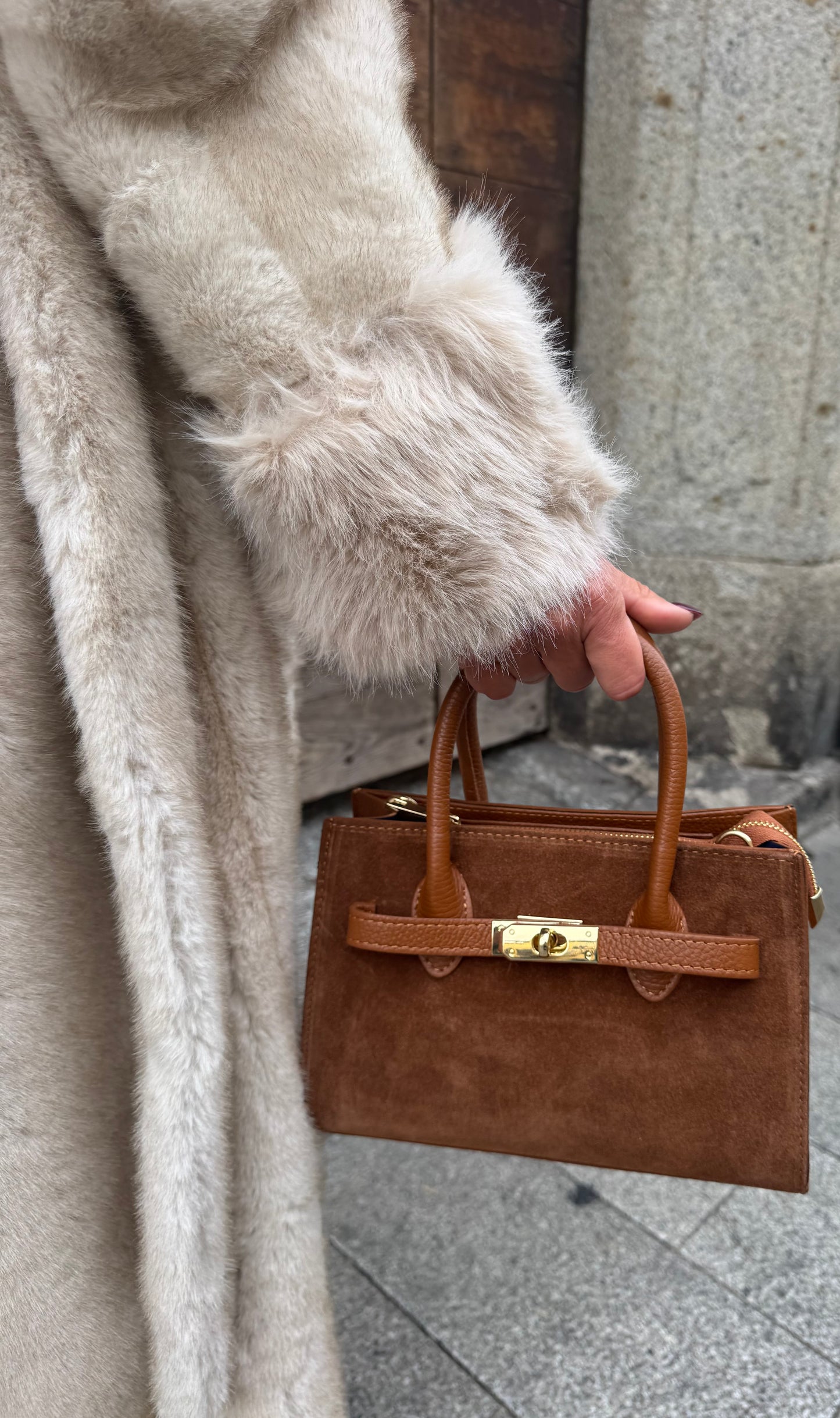 Pelliccia Panna Lunga