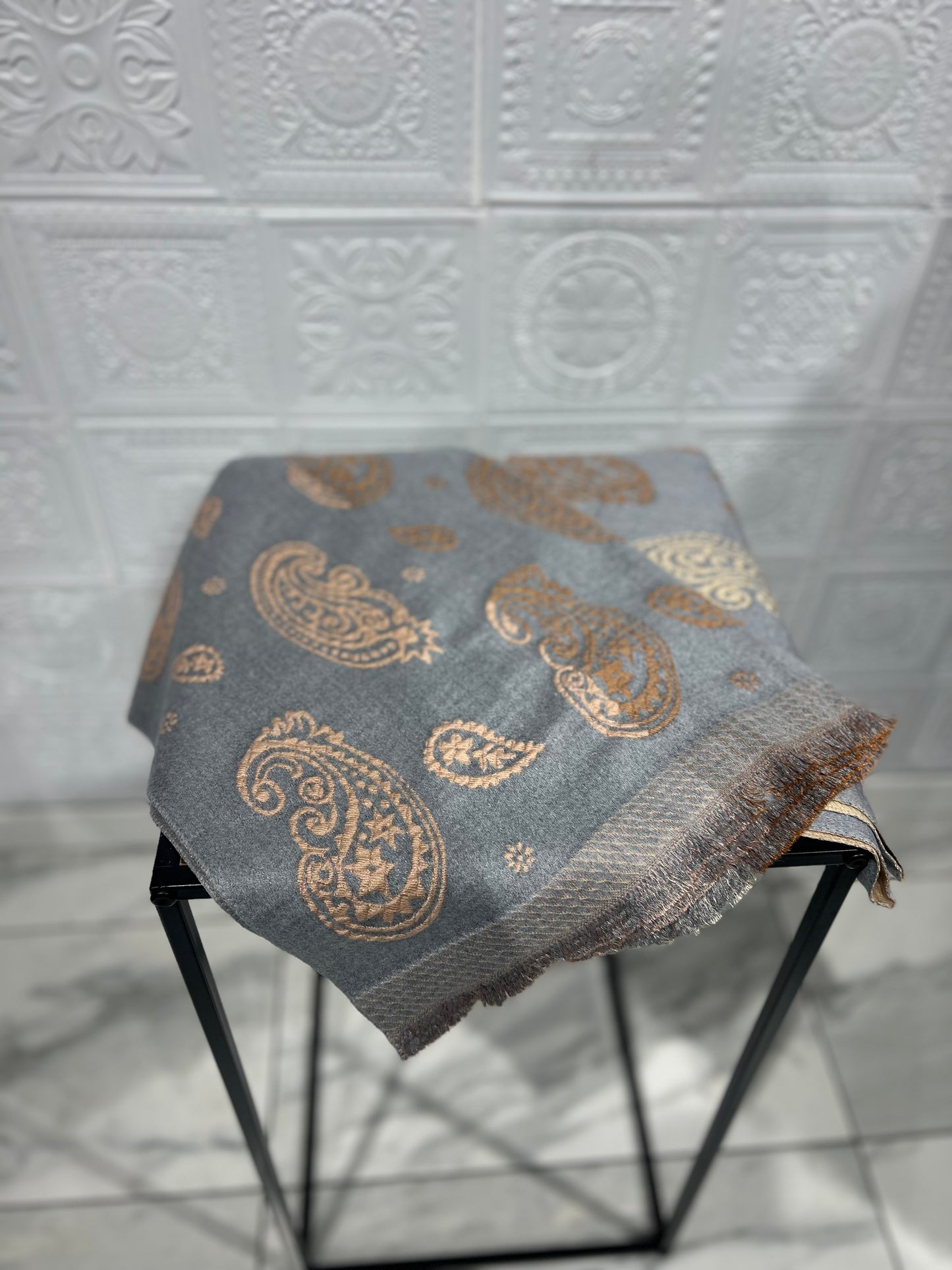 Sciarpa reversibile fantasia Azzurra e Beige