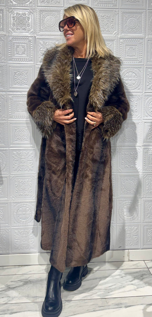 Pelliccia St Moritz lunga Visone