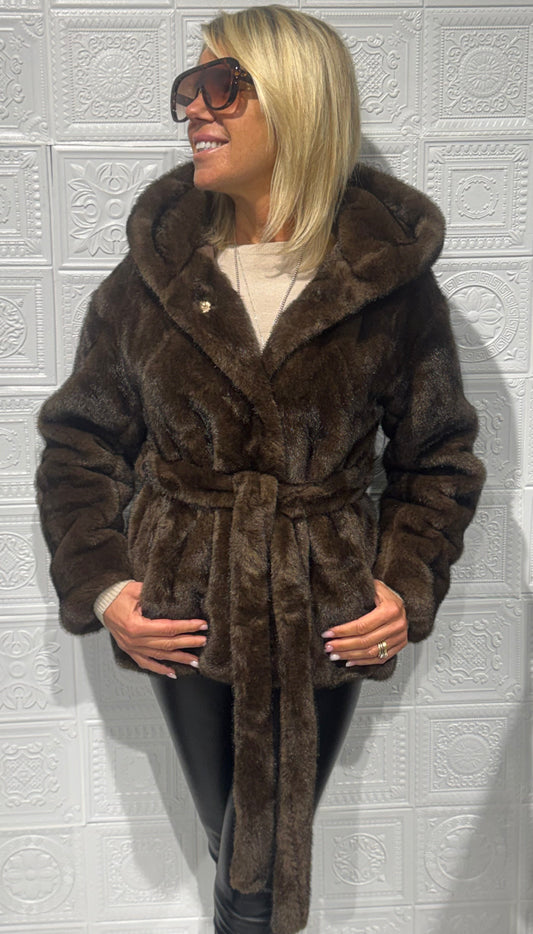 Pelliccia Cortina Visone