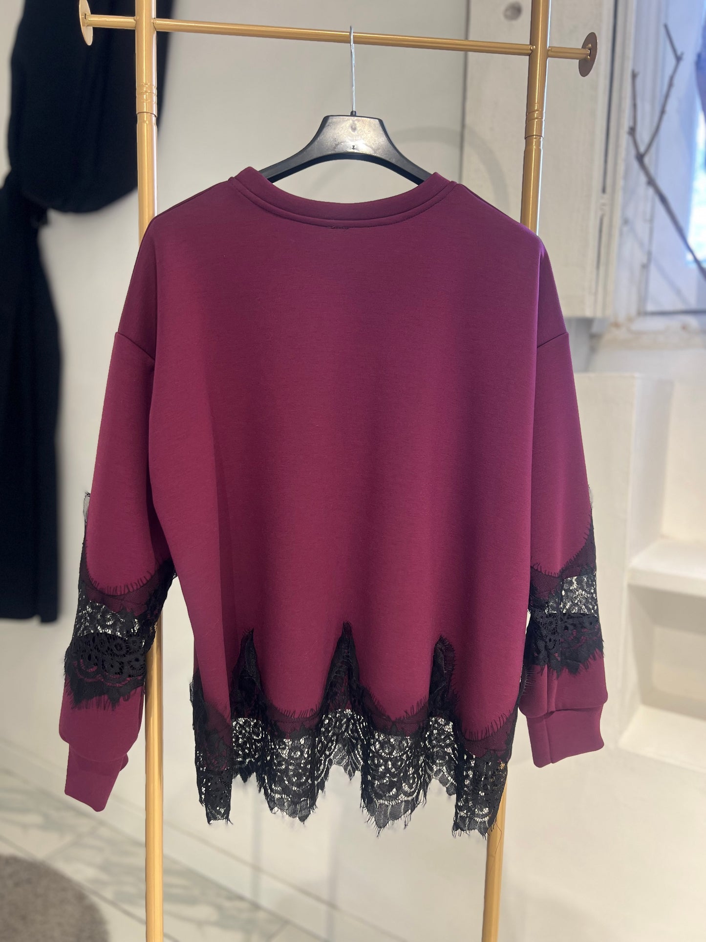 Felpa Con Pizzo Prugna