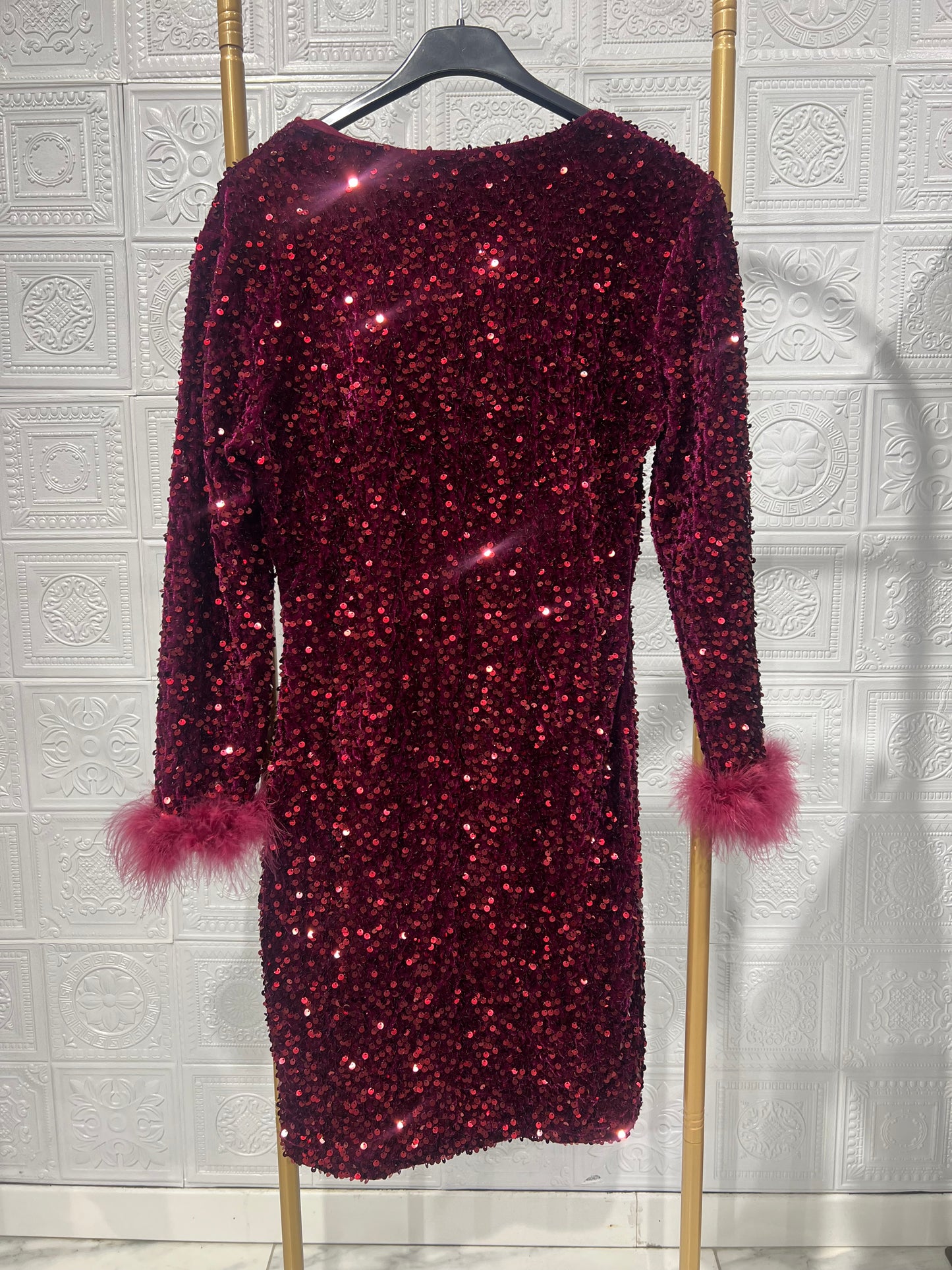 Abito Corto Velluto e paillettes Prugna