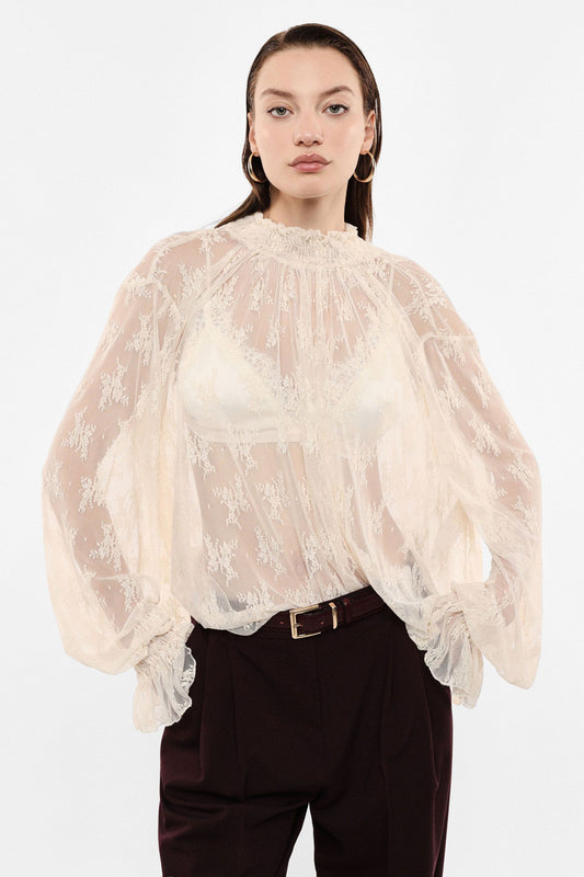 Top con maniche lunghe in tulle